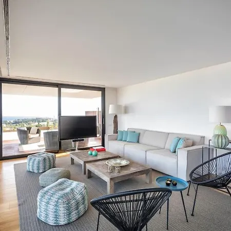 La Blanca Luxury Barcelona & Costa Brava Villa *